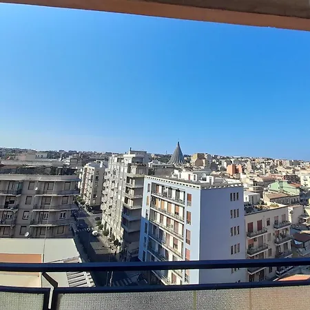 L'attico Di Matilde فندق مبيت وإفطار سيراكوزا