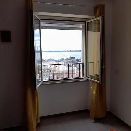 Alojamento de Acomodação e Pequeno-almoço L'attico Di Matilde 3*